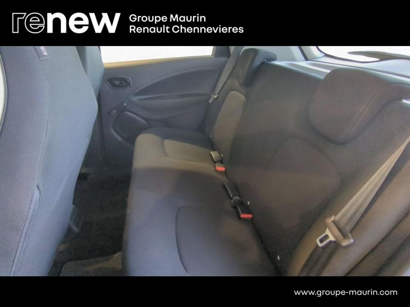 Photo 12 de l’annonce de RENAULT Zoe d’occasion à vendre à CHENNEVIÈRES-SUR-MARNE