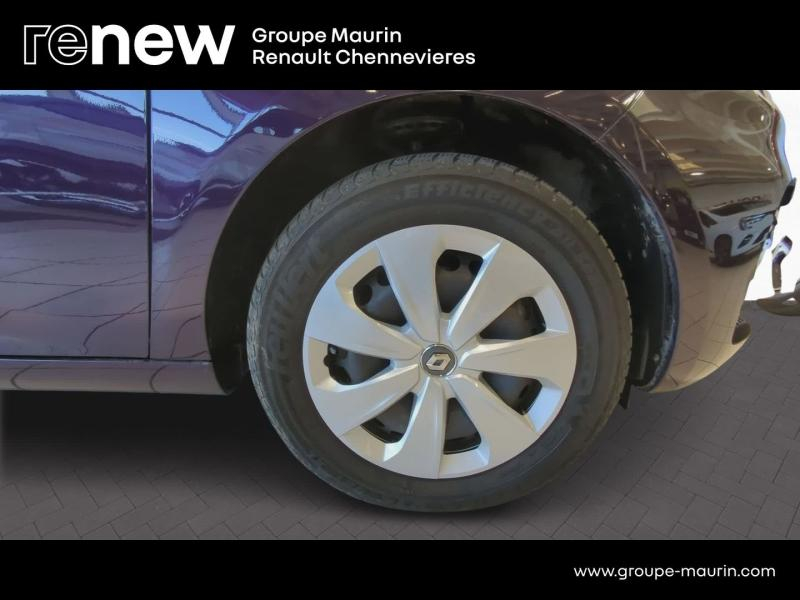Photo 16 de l’annonce de RENAULT Zoe d’occasion à vendre à CHENNEVIÈRES-SUR-MARNE