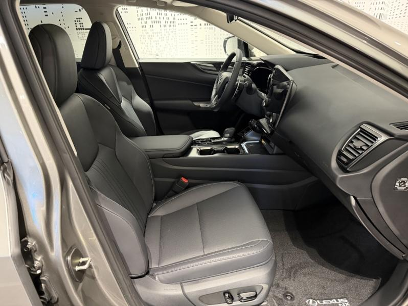 Photo 15 de l’annonce de LEXUS NX d’occasion à vendre à LATTES