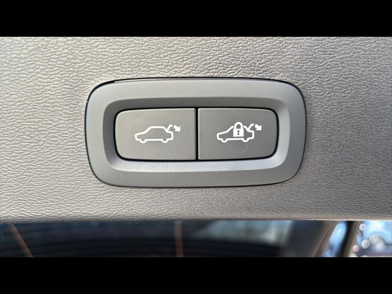 Photo 18 de l’annonce de VOLVO XC40 d’occasion à vendre à FRÉJUS