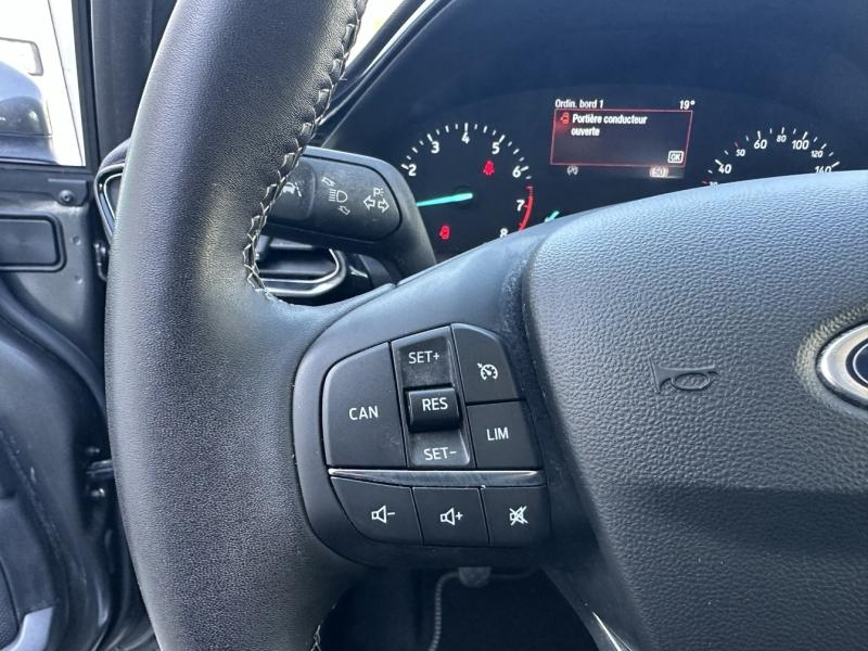 Photo 13 de l’annonce de FORD Fiesta d’occasion à vendre à NARBONNE