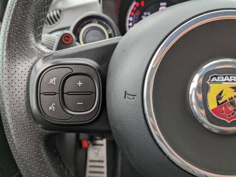 Photo 10 de l’annonce de ABARTH 500 d’occasion à vendre à VITROLLES