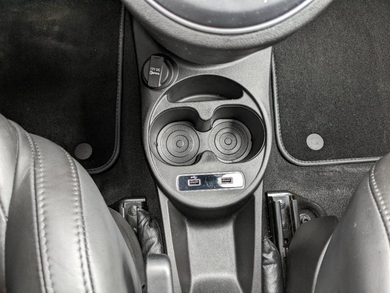 Photo 16 de l’annonce de ABARTH 500 d’occasion à vendre à VITROLLES