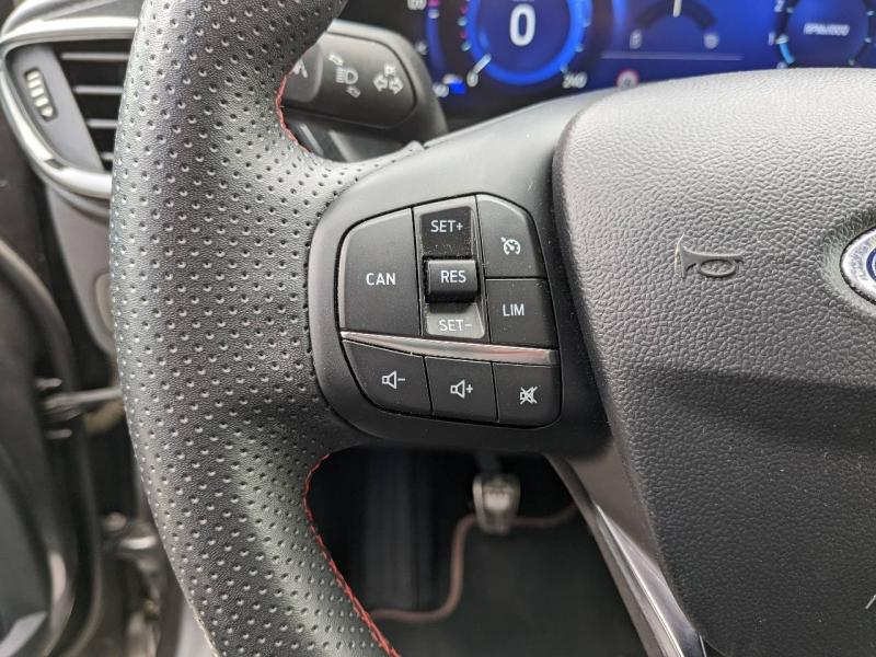 Photo 9 de l’annonce de FORD Puma d’occasion à vendre à VITROLLES