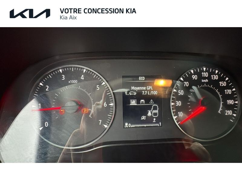 Photo 9 de l’annonce de DACIA Sandero d’occasion à vendre à AIX-EN-PROVENCE