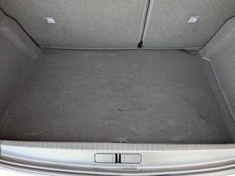 Photo 19 de l’annonce de OPEL Corsa d’occasion à vendre à LA VALETTE