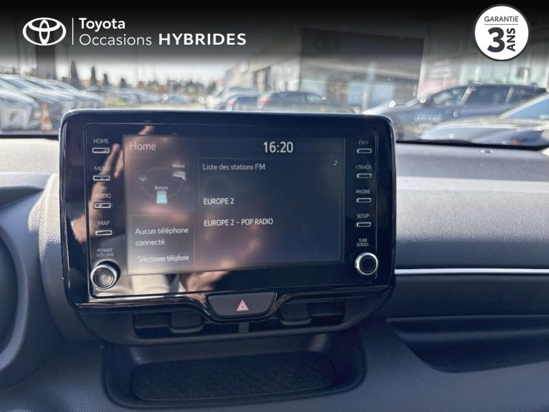 Photo 15 de l’annonce de TOYOTA Yaris d’occasion à vendre à MONTFAVET