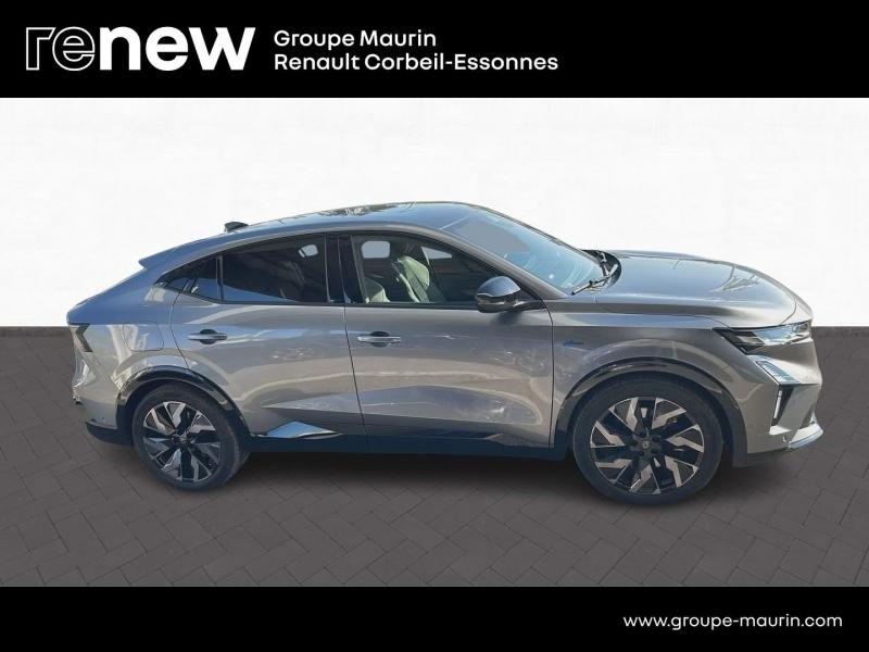 Photo 4 de l’annonce de RENAULT  d’occasion à vendre à CORBEIL-ESSONNES