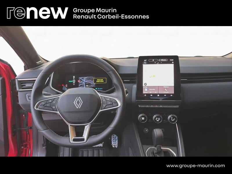 Photo 14 de l’annonce de RENAULT Clio d’occasion à vendre à CORBEIL-ESSONNES