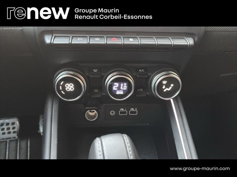 Photo 18 de l’annonce de RENAULT Clio d’occasion à vendre à CORBEIL-ESSONNES