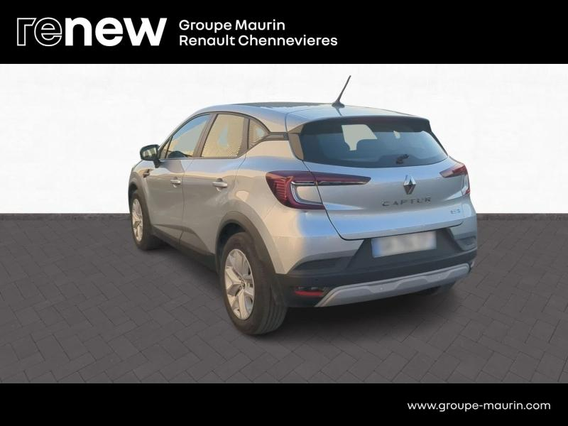 Photo 7 de l’annonce de RENAULT Captur d’occasion à vendre à CHENNEVIÈRES-SUR-MARNE