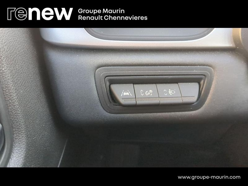 Photo 19 de l’annonce de RENAULT Captur d’occasion à vendre à CHENNEVIÈRES-SUR-MARNE