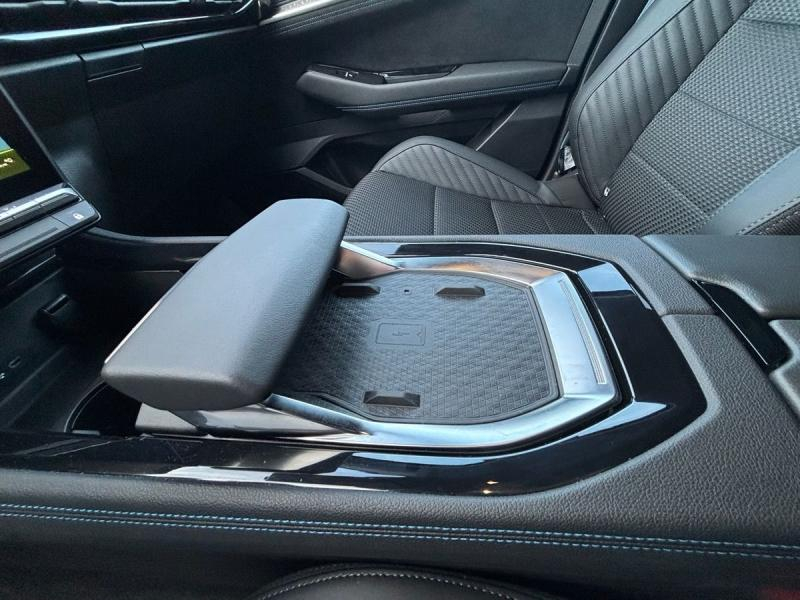 Photo 19 de l’annonce de RENAULT Austral d’occasion à vendre à CHENNEVIÈRES-SUR-MARNE