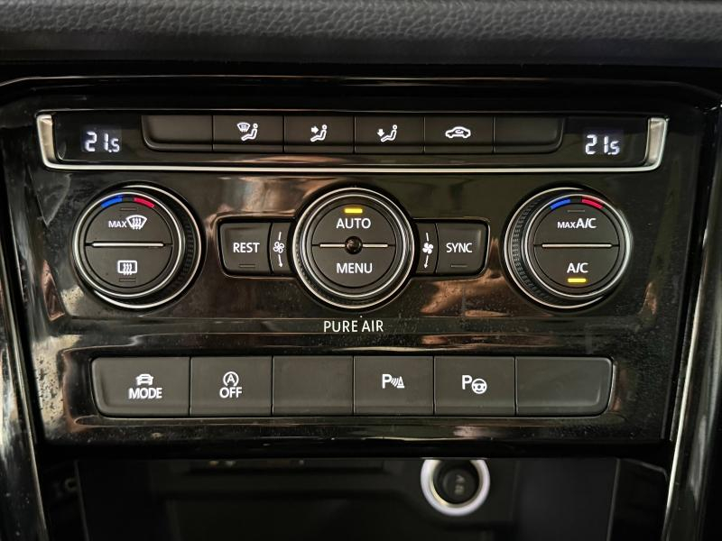 Photo 13 de l’annonce de VOLKSWAGEN Touran d’occasion à vendre à MANOSQUE