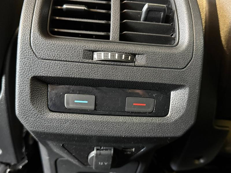 Photo 19 de l’annonce de VOLKSWAGEN Touran d’occasion à vendre à MANOSQUE