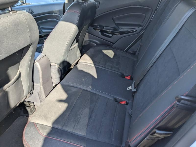 Photo 15 de l’annonce de FORD EcoSport d’occasion à vendre à AVIGNON