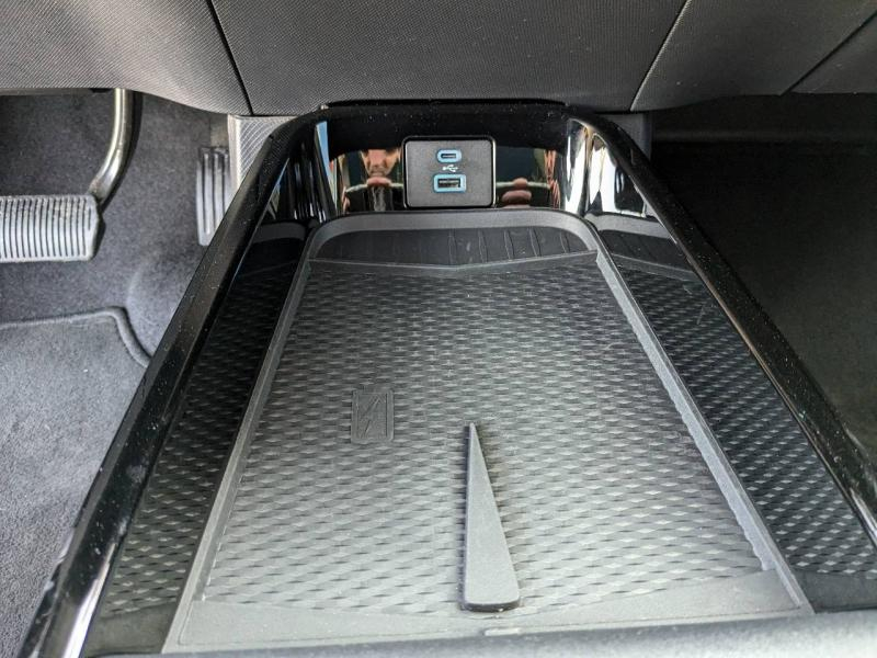 Photo 13 de l’annonce de FORD Mustang Mach-E d’occasion à vendre à VITROLLES