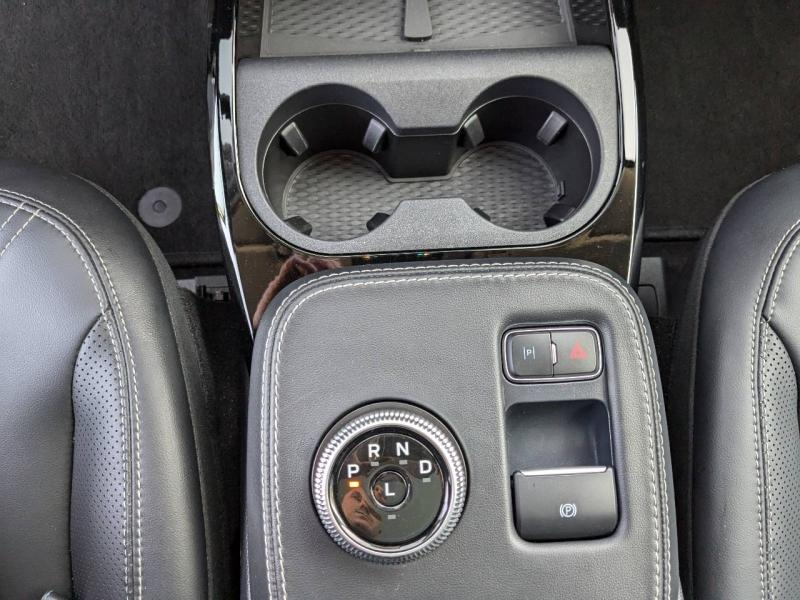 Photo 14 de l’annonce de FORD Mustang Mach-E d’occasion à vendre à VITROLLES