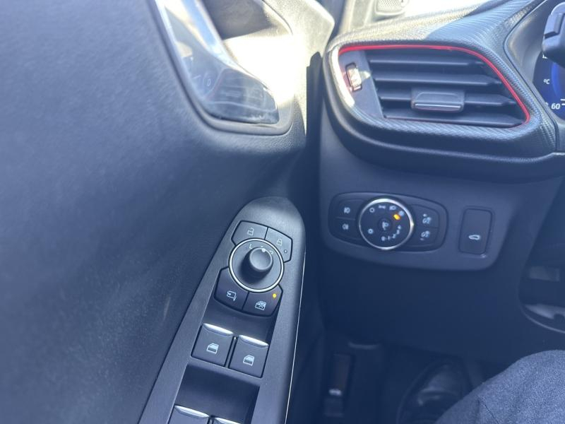 Photo 12 de l’annonce de FORD Puma d’occasion à vendre à MARTIGUES