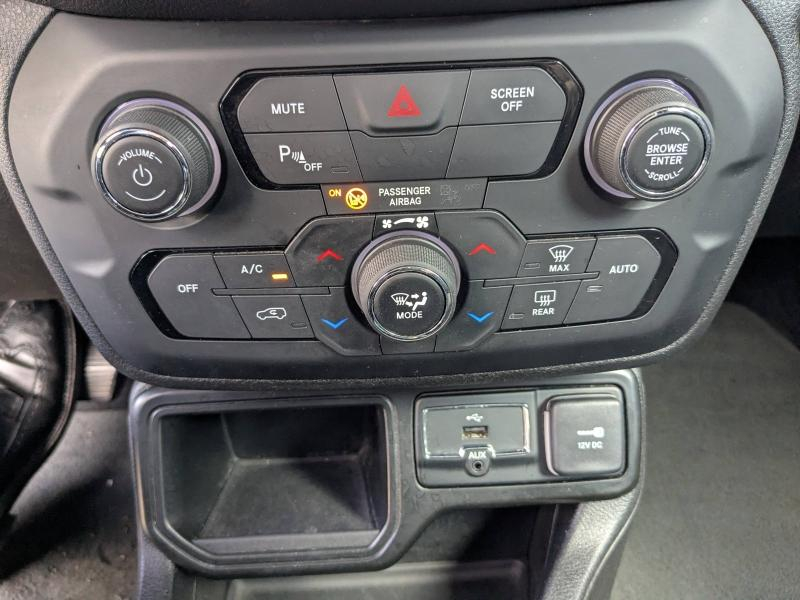 Photo 13 de l’annonce de JEEP Renegade d’occasion à vendre à LA VALETTE