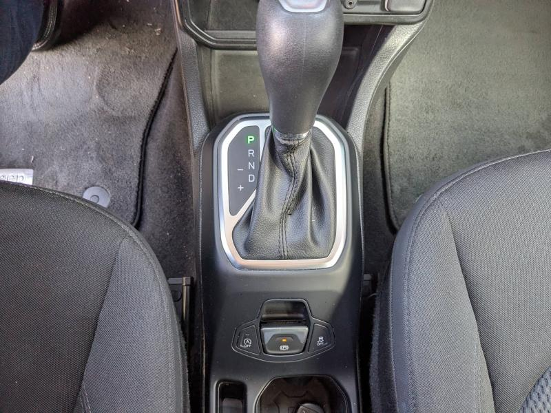 Photo 14 de l’annonce de JEEP Renegade d’occasion à vendre à LA VALETTE