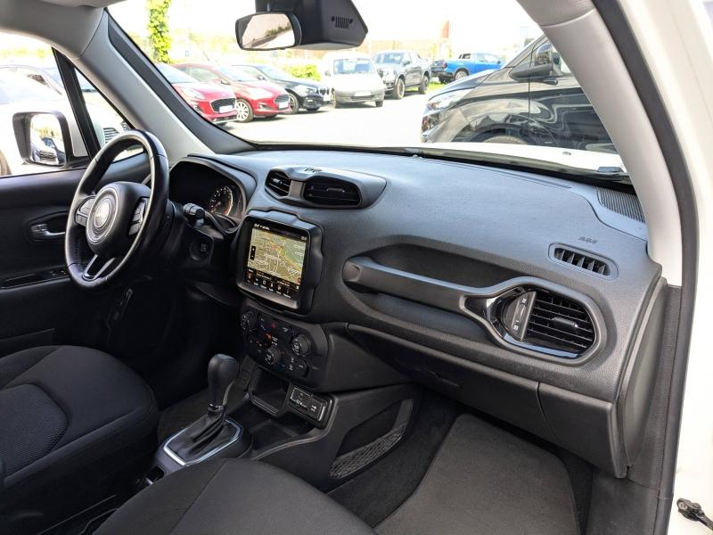 Photo 19 de l’annonce de JEEP Renegade d’occasion à vendre à LA VALETTE