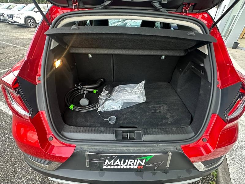 Photo 17 de l’annonce de RENAULT Captur d’occasion à vendre à CHAMBERY