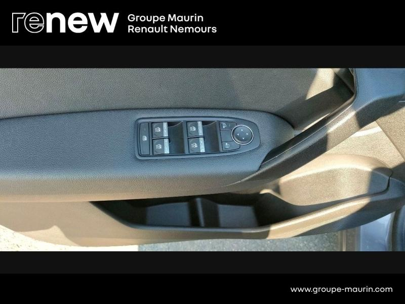 Photo 18 de l’annonce de RENAULT Captur d’occasion à vendre à SAINT PIERRE LES NEMOURS