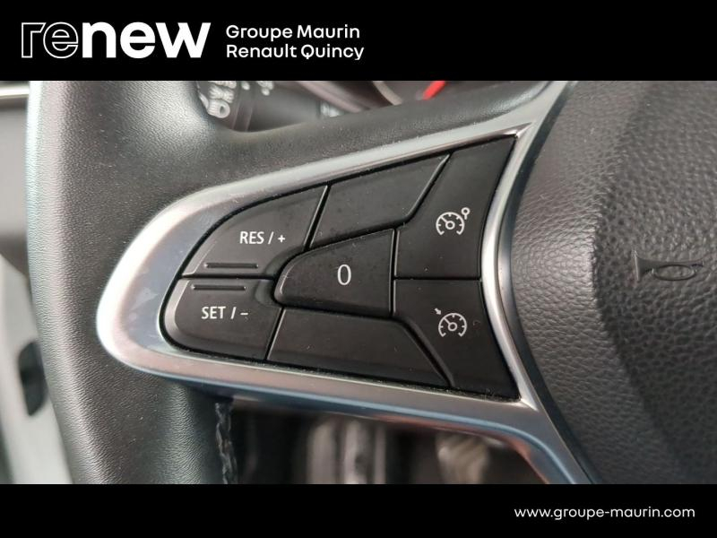 Photo 16 de l’annonce de RENAULT Clio d’occasion à vendre à QUINCY-SOUS-SÉNART