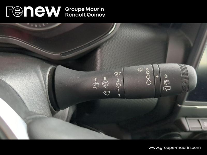 Photo 18 de l’annonce de RENAULT Clio d’occasion à vendre à QUINCY-SOUS-SÉNART