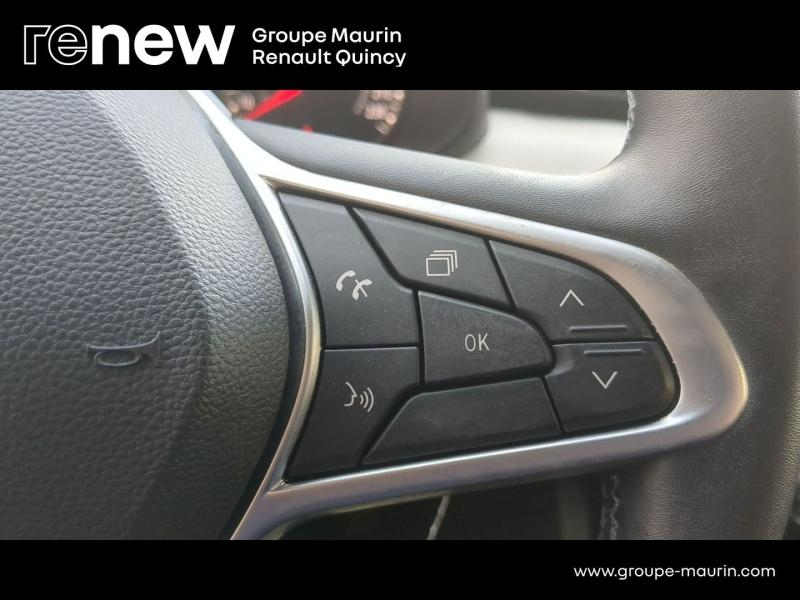 Photo 20 de l’annonce de RENAULT Clio d’occasion à vendre à QUINCY-SOUS-SÉNART