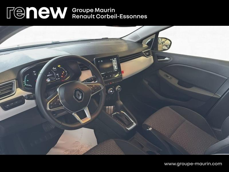 Photo 9 de l’annonce de RENAULT Clio d’occasion à vendre à CORBEIL-ESSONNES