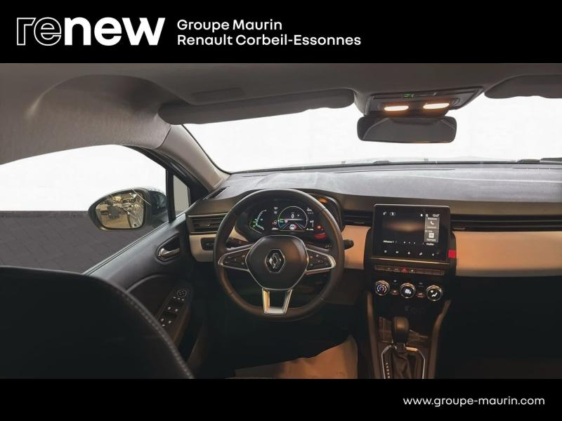 Photo 13 de l’annonce de RENAULT Clio d’occasion à vendre à CORBEIL-ESSONNES