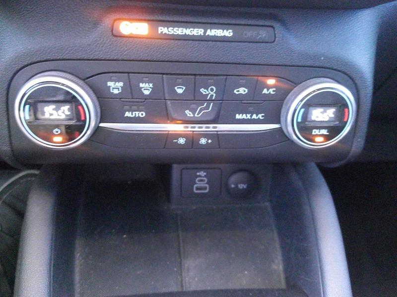 Photo 12 de l’annonce de FORD Kuga d’occasion à vendre à PERPIGNAN