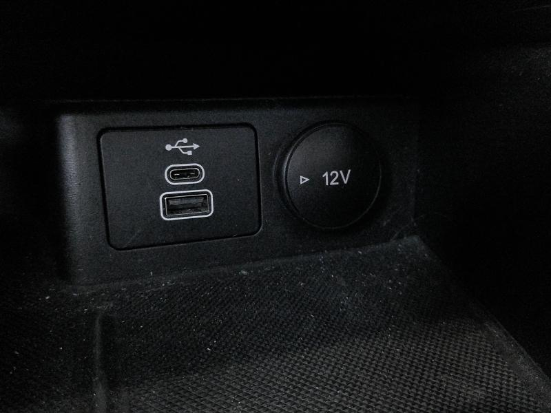 Photo 13 de l’annonce de FORD Kuga d’occasion à vendre à PERPIGNAN