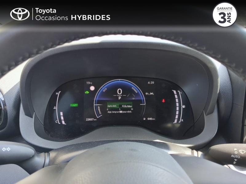 Photo 14 de l’annonce de TOYOTA Yaris d’occasion à vendre à ARLES