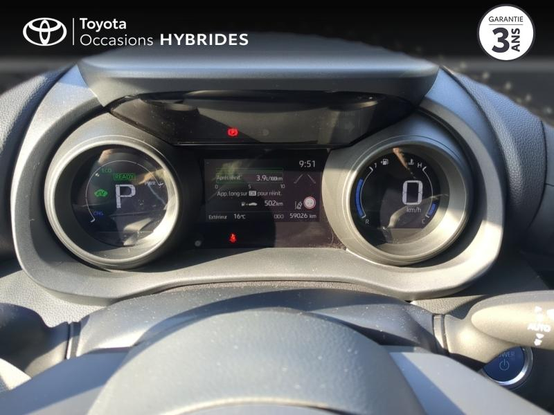 Photo 14 de l’annonce de TOYOTA Yaris d’occasion à vendre à ARLES