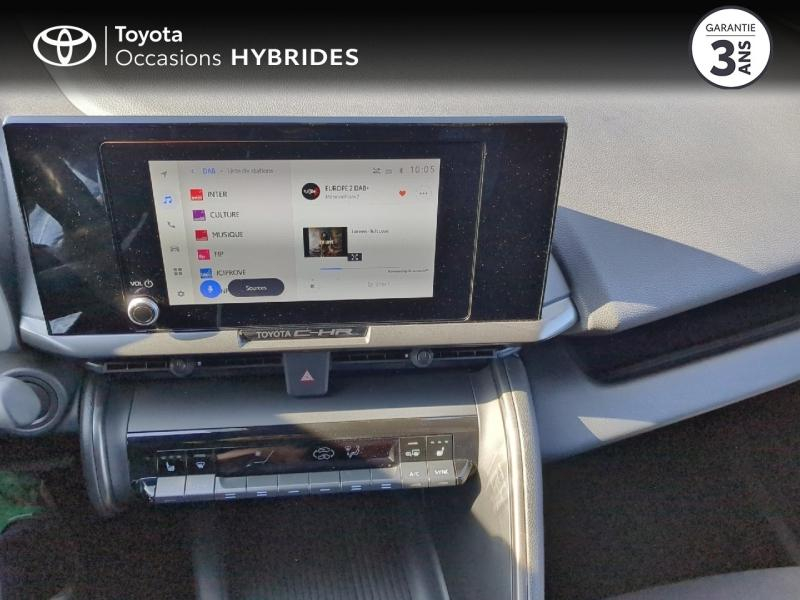 Photo 15 de l’annonce de TOYOTA C-HR d’occasion à vendre à ARLES