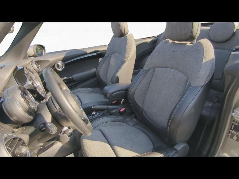 Photo 12 de l’annonce de MINI Cabrio d’occasion à vendre à NÎMES