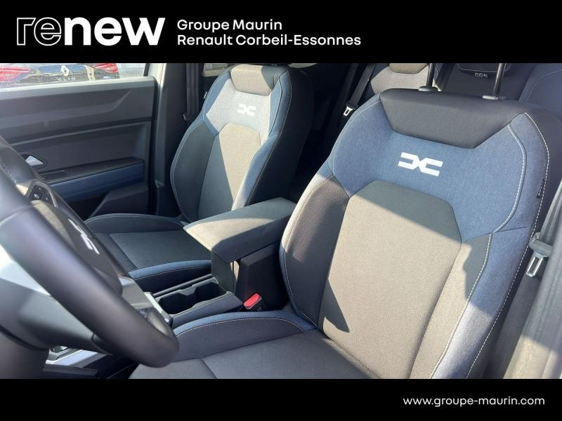 Photo 14 de l’annonce de DACIA Duster d’occasion à vendre à CORBEIL-ESSONNES