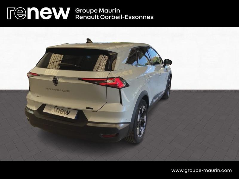 Photo 5 de l’annonce de RENAULT  d’occasion à vendre à CORBEIL-ESSONNES