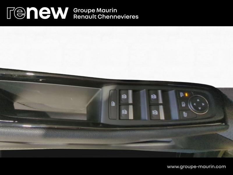 Photo 18 de l’annonce de RENAULT Austral d’occasion à vendre à CHENNEVIÈRES-SUR-MARNE