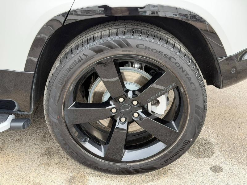 Photo 9 de l’annonce de LAND-ROVER Defender d’occasion à vendre à AIX-EN-PROVENCE