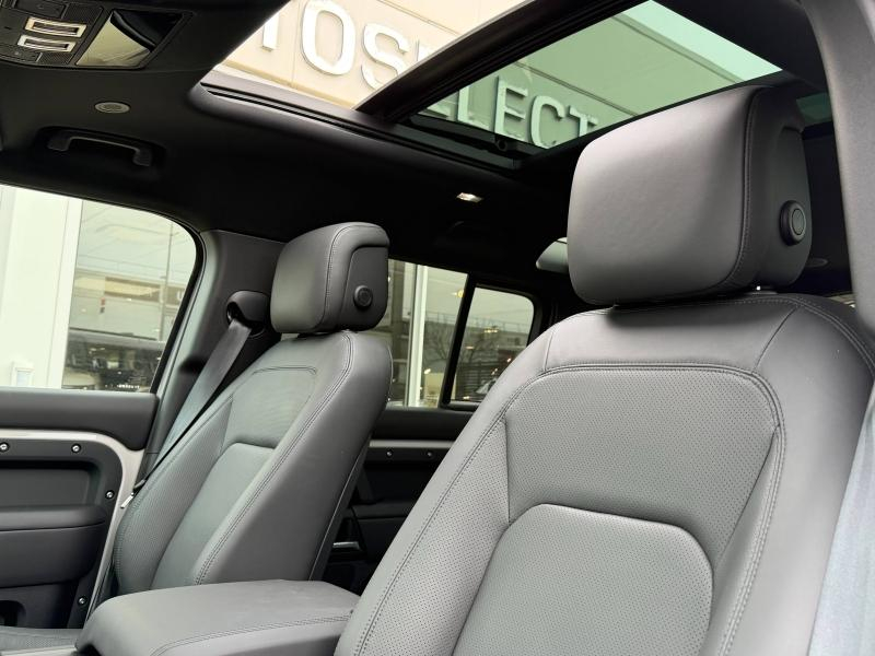 Photo 14 de l’annonce de LAND-ROVER Defender d’occasion à vendre à AIX-EN-PROVENCE