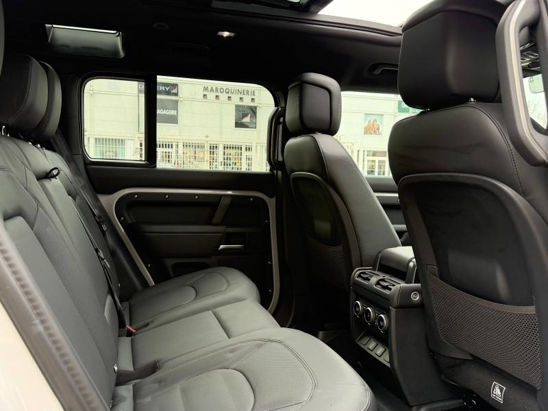 Photo 17 de l’annonce de LAND-ROVER Defender d’occasion à vendre à AIX-EN-PROVENCE