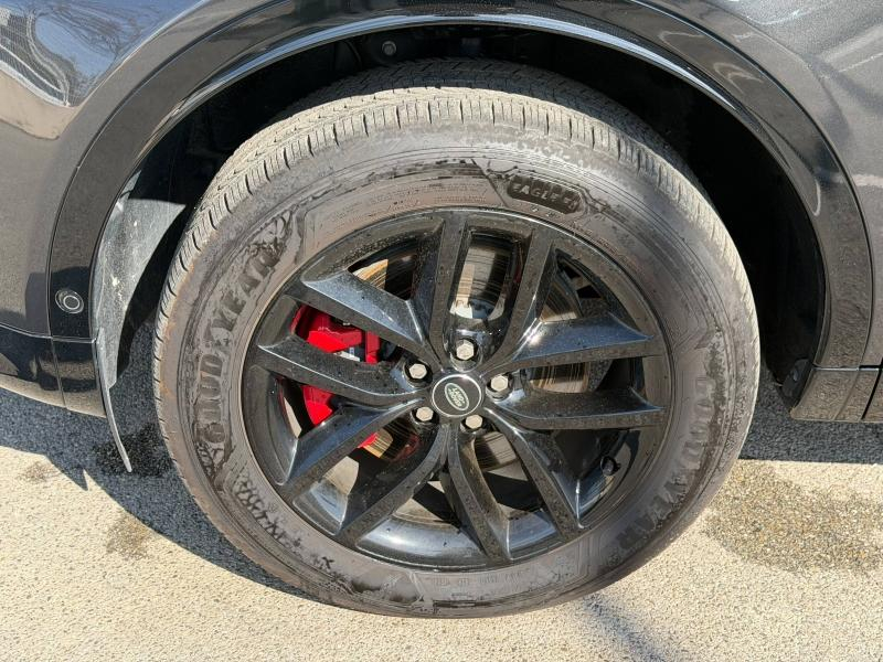 Photo 9 de l’annonce de LAND-ROVER Discovery Sport d’occasion à vendre à AIX-EN-PROVENCE