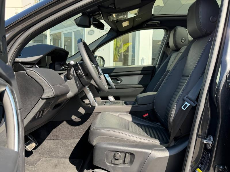 Photo 13 de l’annonce de LAND-ROVER Discovery Sport d’occasion à vendre à AIX-EN-PROVENCE