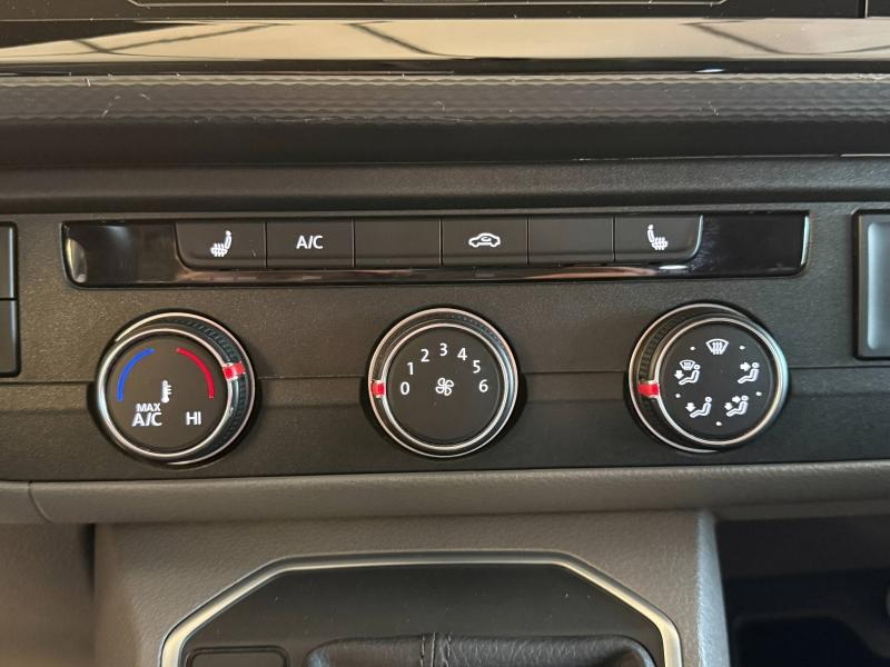 Photo 10 de l’annonce de VOLKSWAGEN Transporter Fg VUL d’occasion à vendre à MANOSQUE