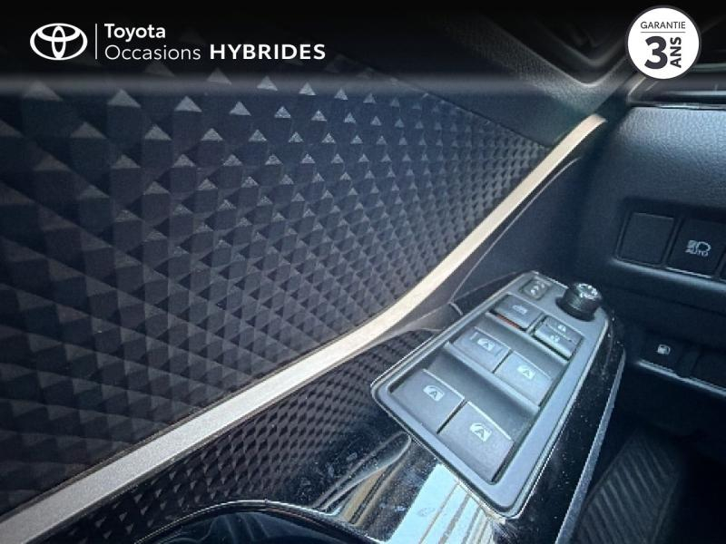 Photo 20 de l’annonce de TOYOTA C-HR d’occasion à vendre à ALÈS