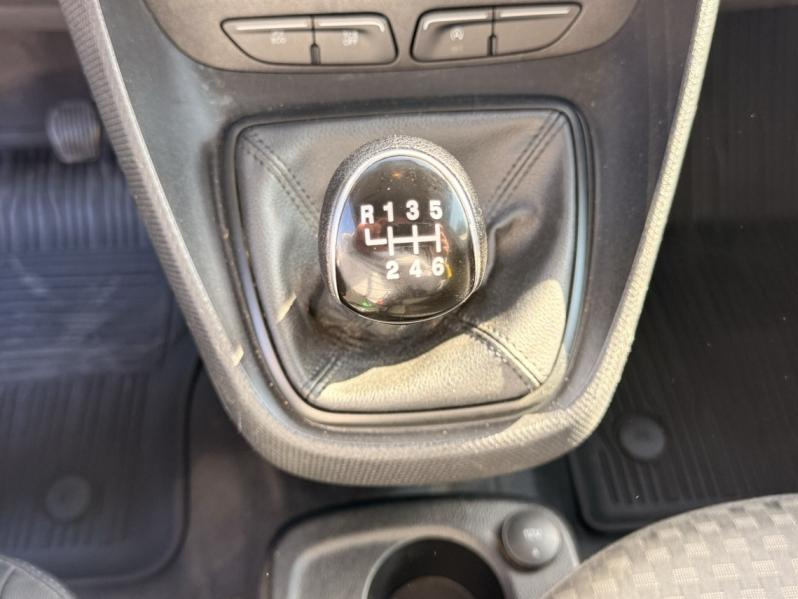 Photo 16 de l’annonce de FORD Transit Connect VUL d’occasion à vendre à MARSEILLE